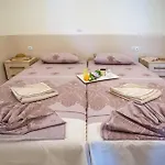 Apartament E & M