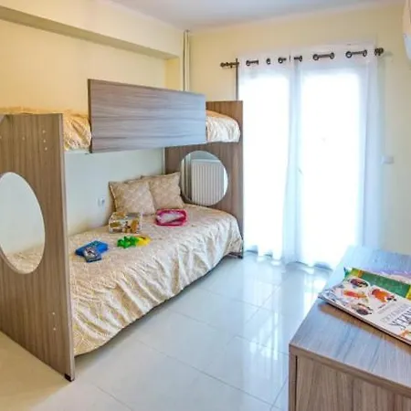E & M Apartment Nea Iraklitsa