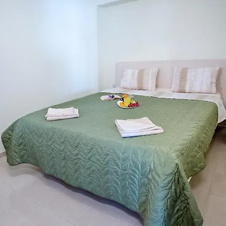 E & M Apartament