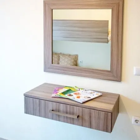 E & M Apartment Nea Iraklitsa