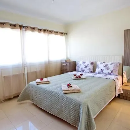 Appartement E & M